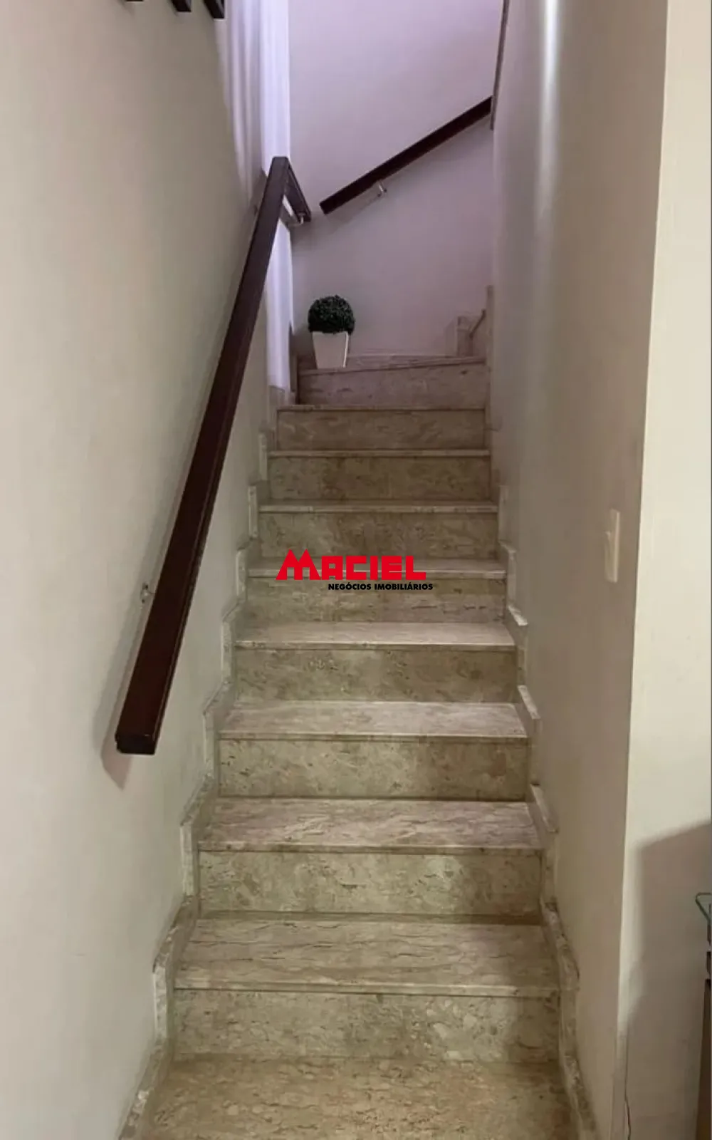 Comprar Casa / Sobrado em S&atilde;o Jos&eacute; dos Campos R$ 575.000,00 - Foto 9