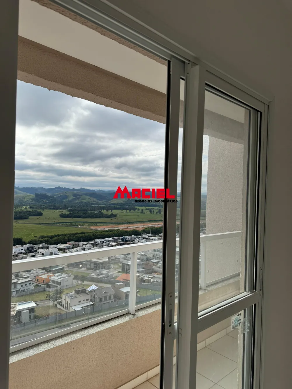 Comprar Apartamento / Padr&atilde;o em S&atilde;o Jos&eacute; dos Campos R$ 520.000,00 - Foto 4