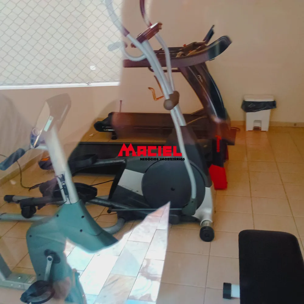 Alugar Apartamento / Padr&atilde;o em S&atilde;o Jos&eacute; dos Campos R$ 5.300,00 - Foto 2