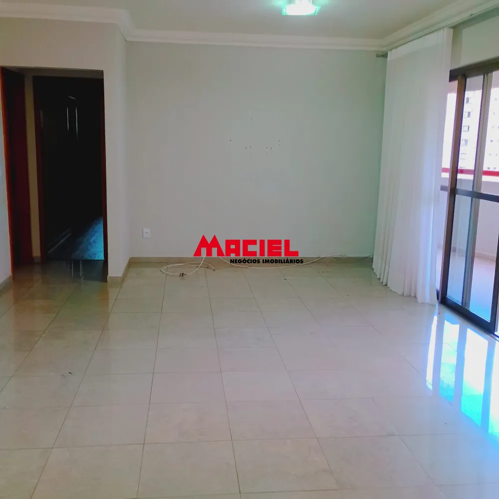 Alugar Apartamento / Padr&atilde;o em S&atilde;o Jos&eacute; dos Campos R$ 5.300,00 - Foto 9