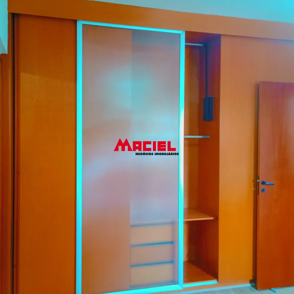 Alugar Apartamento / Padr&atilde;o em S&atilde;o Jos&eacute; dos Campos R$ 5.300,00 - Foto 12