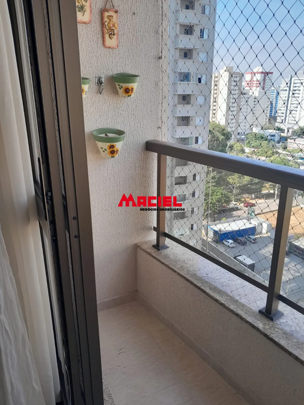 Alugar Apartamento / Padr&atilde;o em S&atilde;o Jos&eacute; dos Campos R$ 4.000,00 - Foto 1
