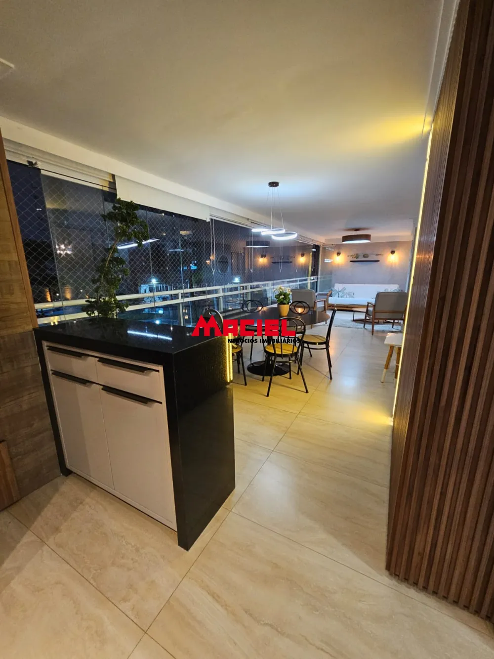 Comprar Apartamento / Padr&atilde;o em S&atilde;o Jos&eacute; dos Campos R$ 2.130.000,00 - Foto 2