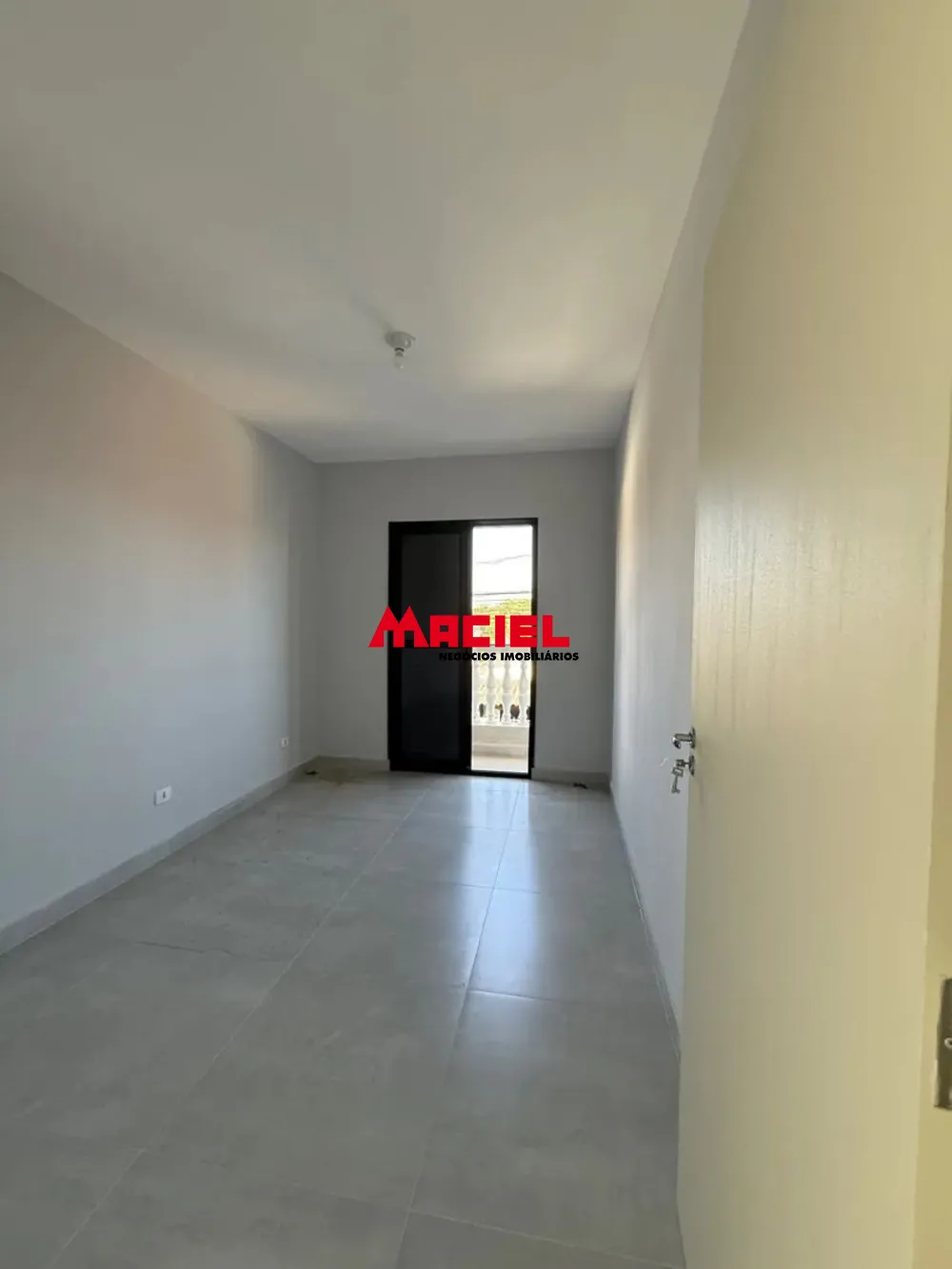 Comprar Casa / Sobrado em S&atilde;o Jos&eacute; dos Campos R$ 690.000,00 - Foto 2