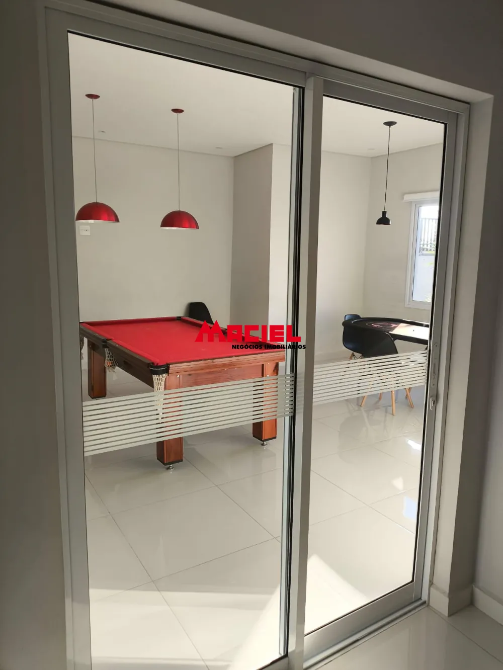 Comprar Apartamento / Padr&atilde;o em S&atilde;o Jos&eacute; dos Campos R$ 400.000,00 - Foto 2