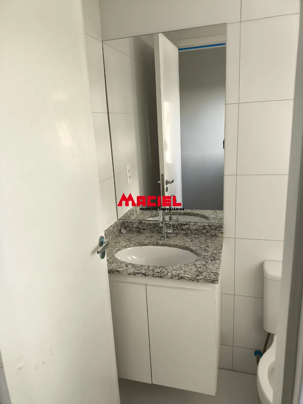 Comprar Apartamento / Padr&atilde;o em S&atilde;o Jos&eacute; dos Campos R$ 400.000,00 - Foto 8