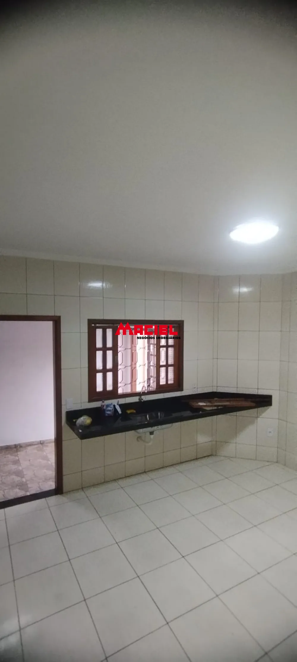 Comprar Casa / Padr&atilde;o em S&atilde;o Jos&eacute; dos Campos R$ 370.000,00 - Foto 2