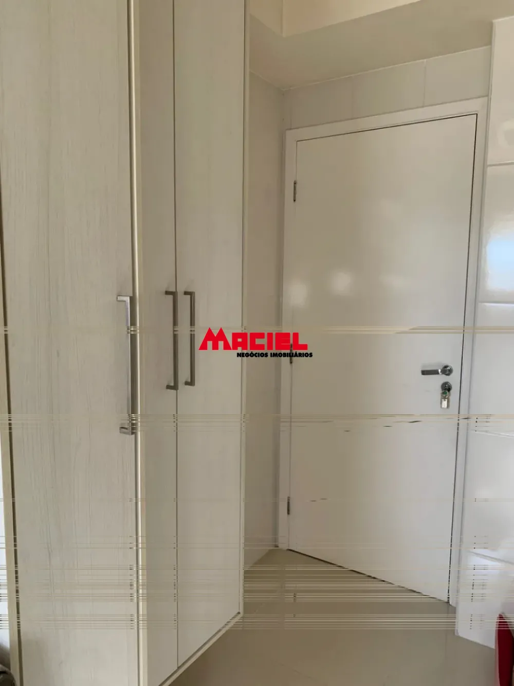 Comprar Apartamento / Padr&atilde;o em S&atilde;o Jos&eacute; dos Campos R$ 1.450.000,00 - Foto 16