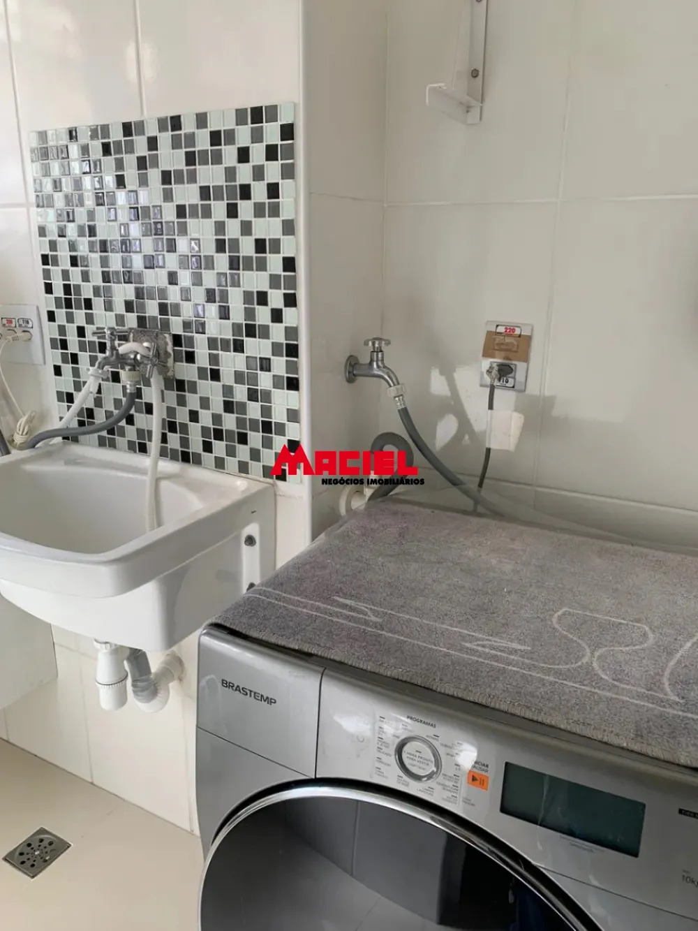 Comprar Apartamento / Padr&atilde;o em S&atilde;o Jos&eacute; dos Campos R$ 1.450.000,00 - Foto 17