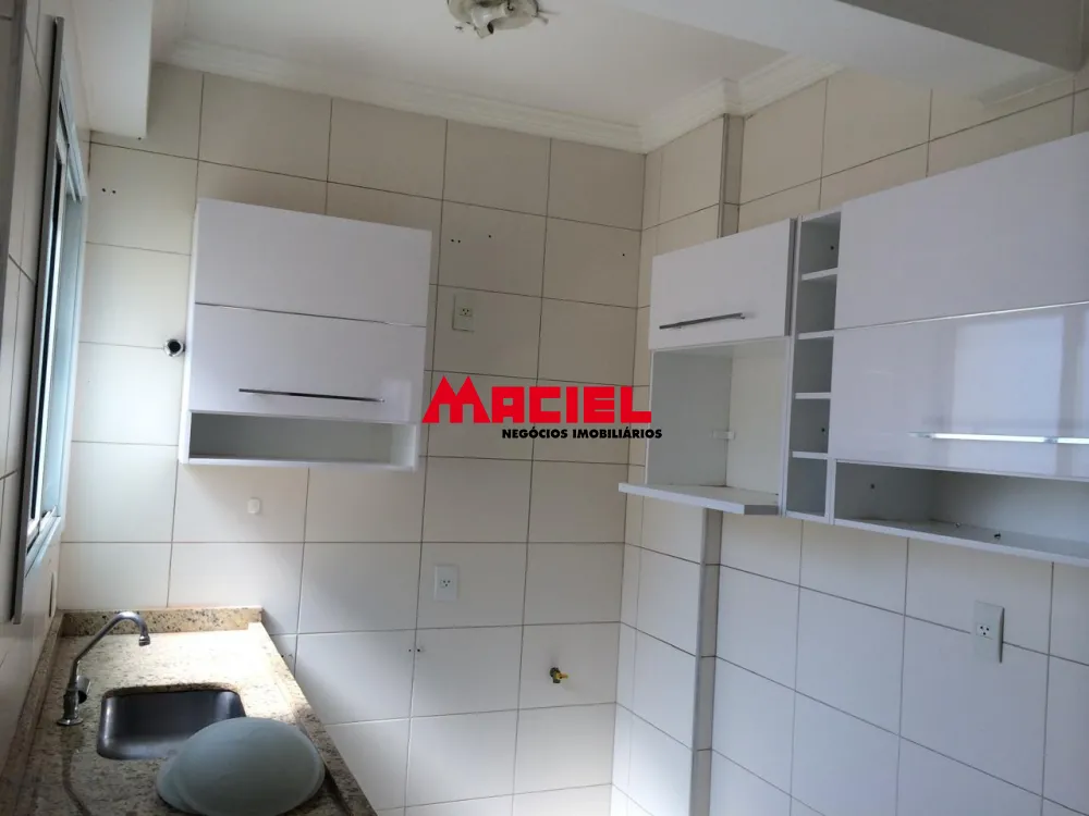 Alugar Apartamento / Padr&atilde;o em S&atilde;o Jos&eacute; dos Campos R$ 2.600,00 - Foto 1