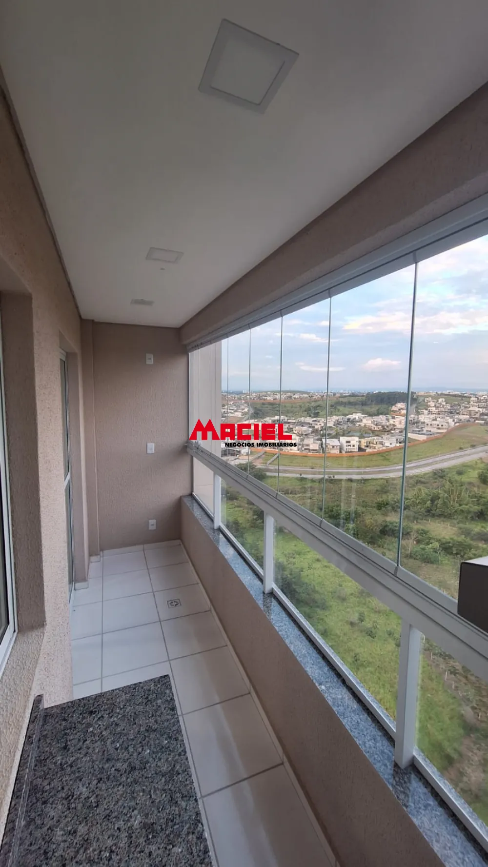 Alugar Apartamento / Padr&atilde;o em S&atilde;o Jos&eacute; dos Campos R$ 3.200,00 - Foto 7