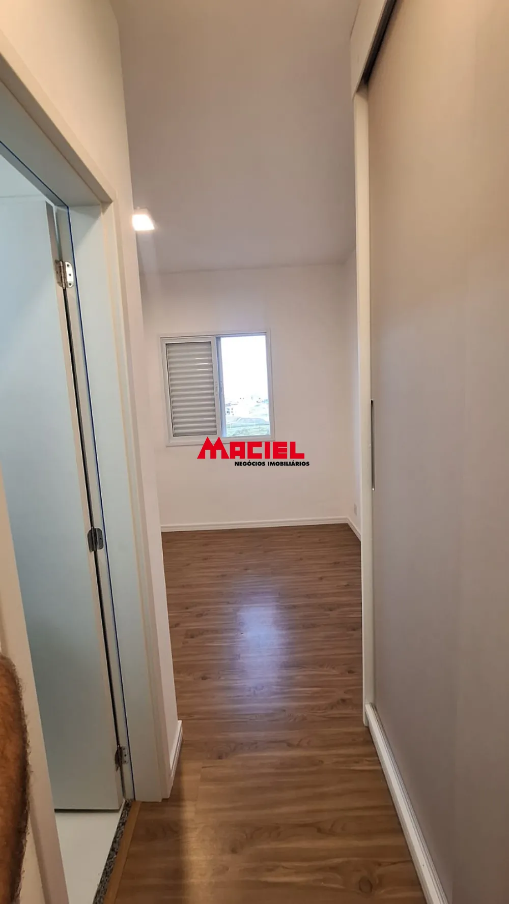 Alugar Apartamento / Padr&atilde;o em S&atilde;o Jos&eacute; dos Campos R$ 3.200,00 - Foto 12