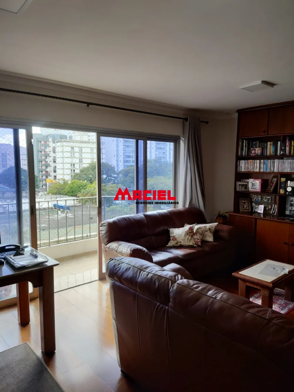 Comprar Apartamento / Padr&atilde;o em S&atilde;o Jos&eacute; dos Campos R$ 980.000,00 - Foto 3