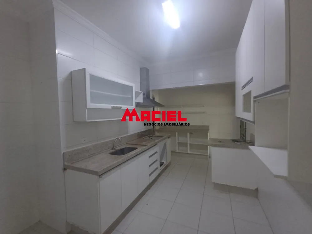 Comprar Casa / Padr&atilde;o em S&atilde;o Jos&eacute; dos Campos R$ 1.038.000,00 - Foto 16
