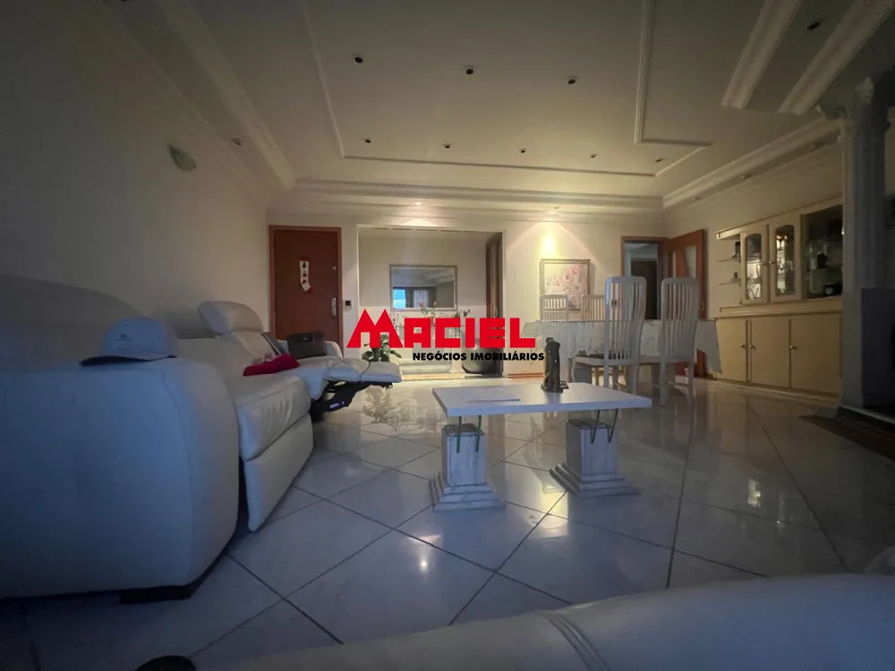 Comprar Apartamento / Padr&atilde;o em S&atilde;o Jos&eacute; dos Campos R$ 1.100.000,00 - Foto 15