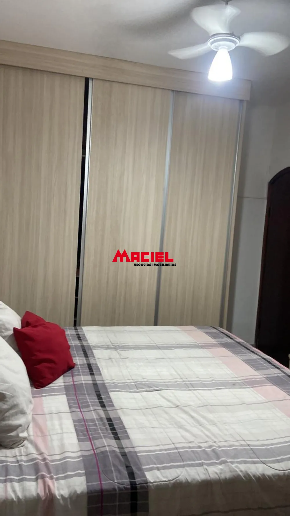 Comprar Casa / Sobrado em S&atilde;o Jos&eacute; dos Campos R$ 750.000,00 - Foto 18