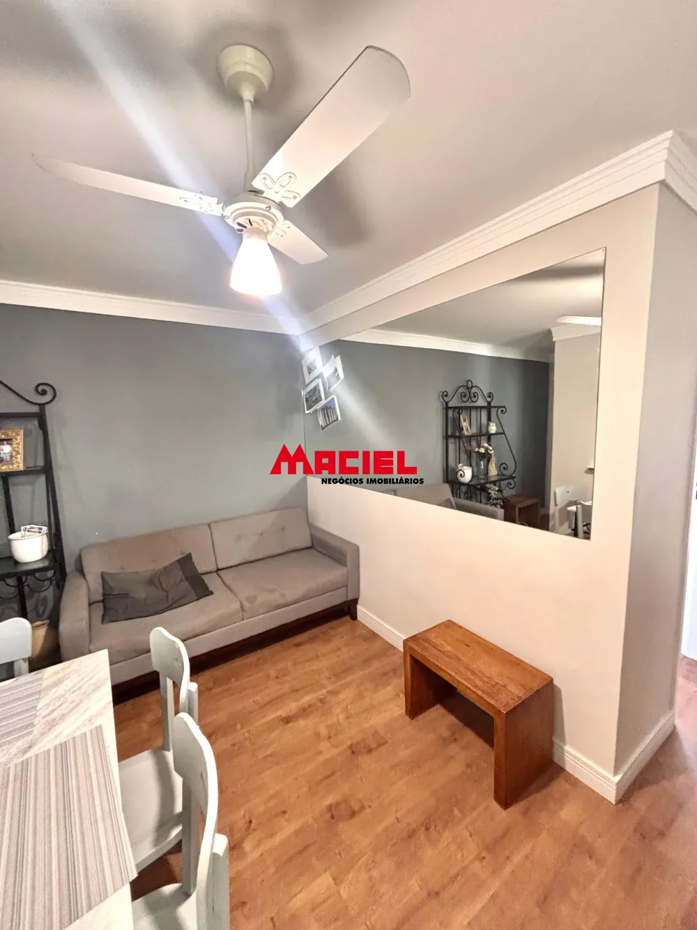 Comprar Apartamento / Padr&atilde;o em S&atilde;o Jos&eacute; dos Campos R$ 430.000,00 - Foto 2