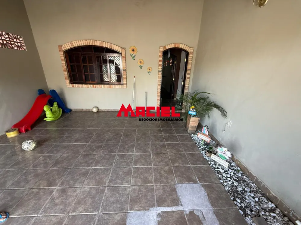 Comprar Casa / Padr&atilde;o em S&atilde;o Jos&eacute; dos Campos R$ 373.000,00 - Foto 2