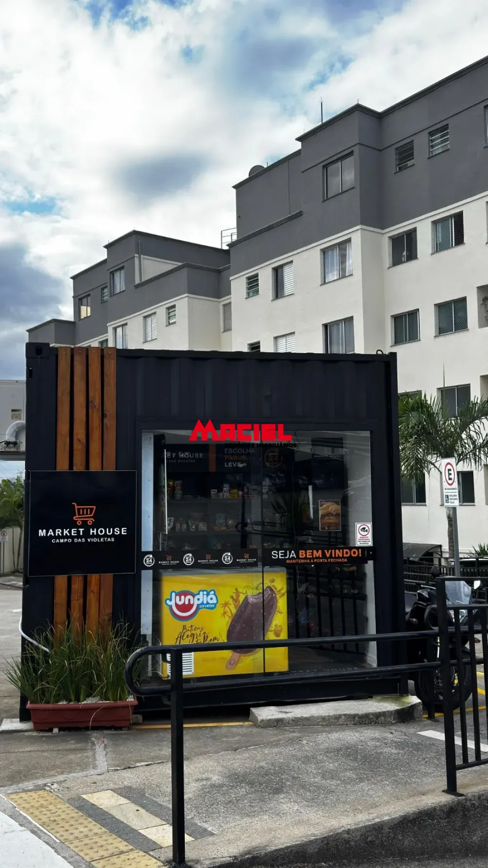 Alugar Apartamento / Padr&atilde;o em S&atilde;o Jos&eacute; dos Campos R$ 2.420,00 - Foto 21