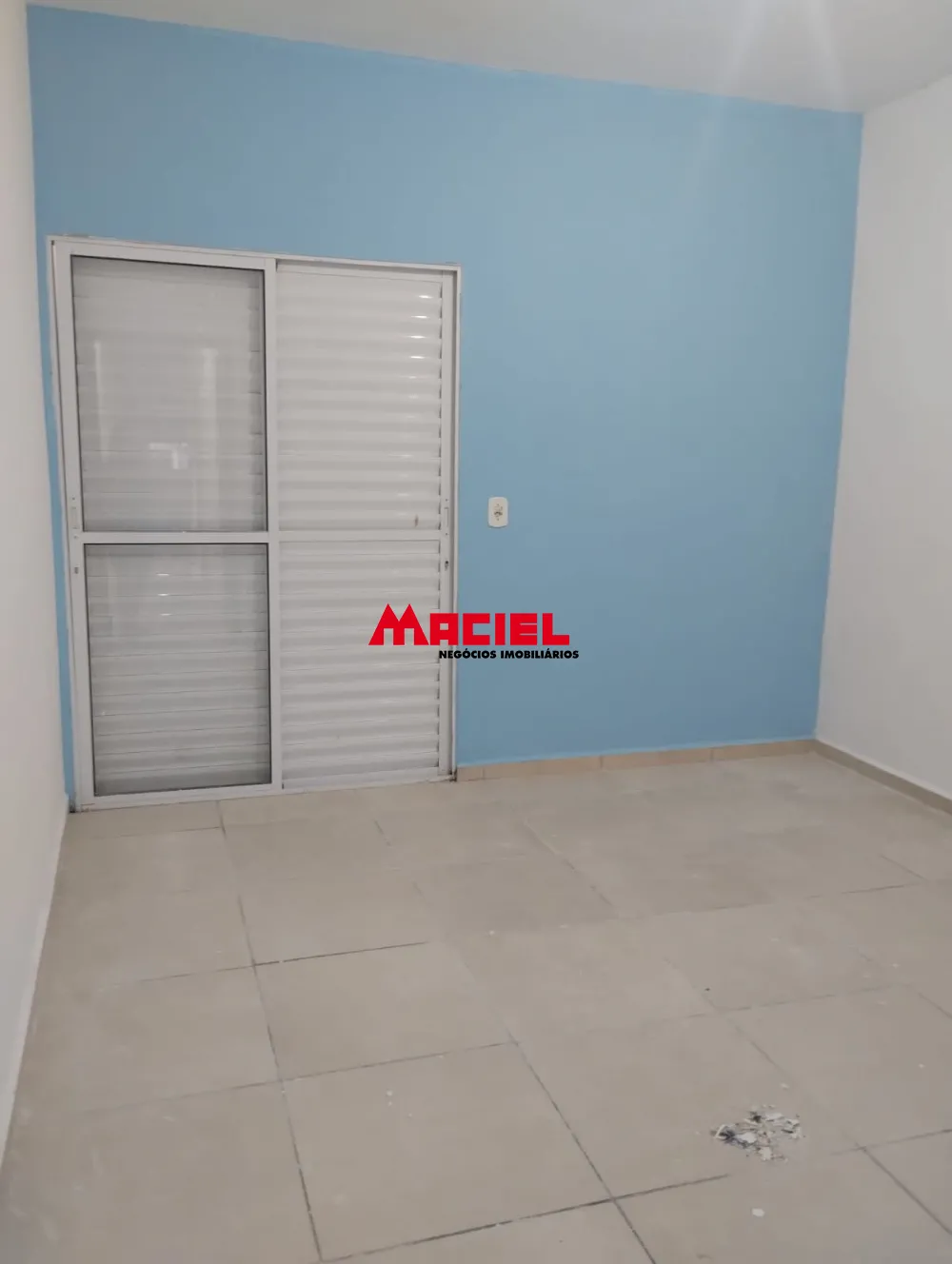 Comprar Casa / Padr&atilde;o em Ca&ccedil;apava R$ 205.000,00 - Foto 2