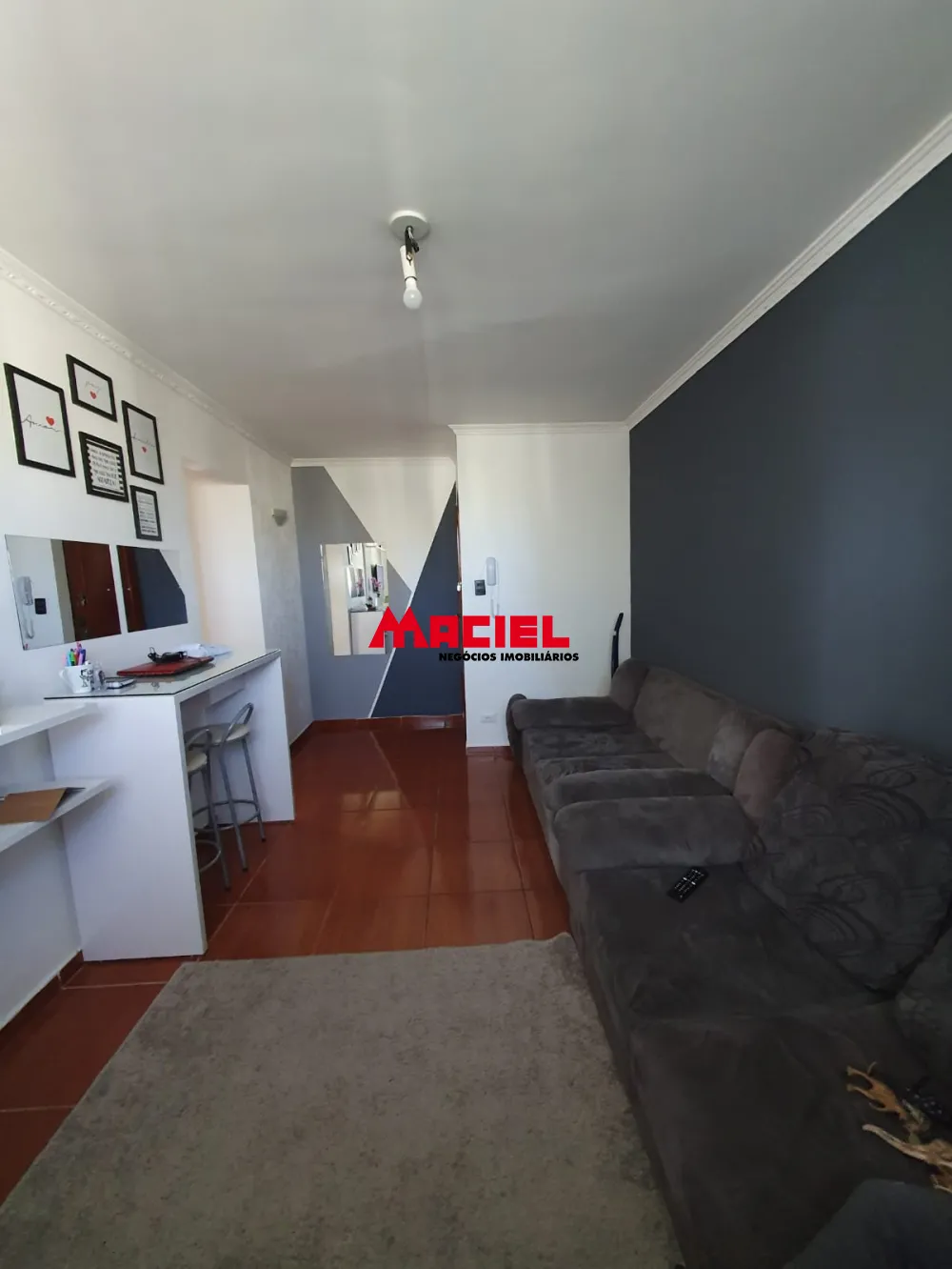 Alugar Apartamento / Padr&atilde;o em S&atilde;o Jos&eacute; dos Campos R$ 1.600,00 - Foto 1