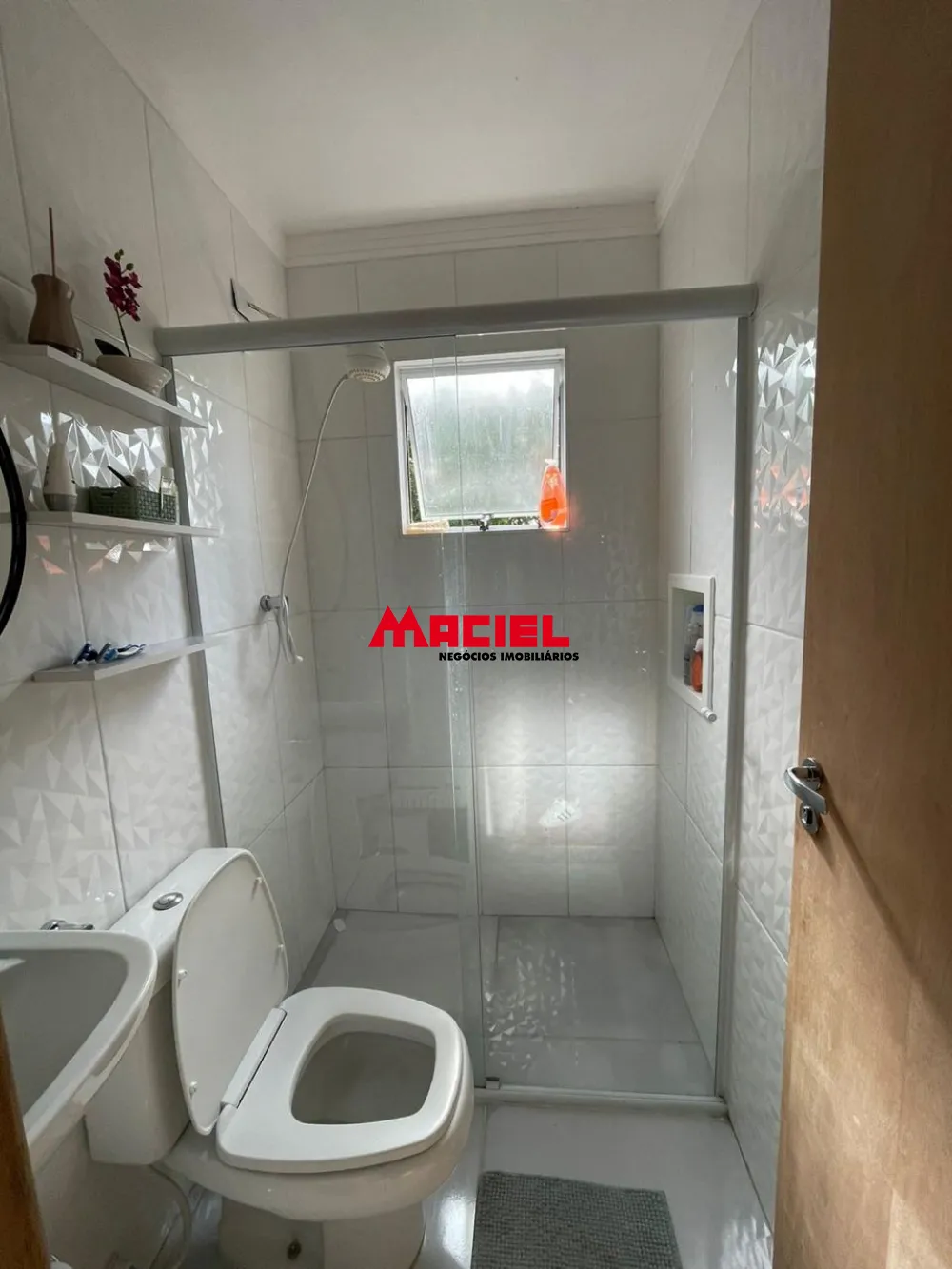 Alugar Apartamento / Padr&atilde;o em S&atilde;o Jos&eacute; dos Campos R$ 1.600,00 - Foto 8