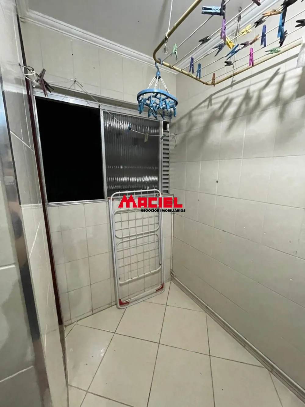 Alugar Apartamento / Padr&atilde;o em S&atilde;o Jos&eacute; dos Campos R$ 1.600,00 - Foto 11