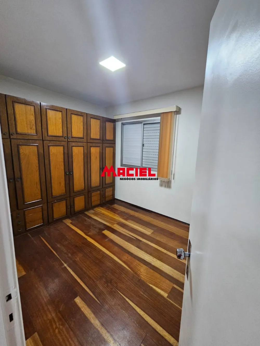 Comprar Apartamento / Padr&atilde;o em S&atilde;o Jos&eacute; dos Campos R$ 337.900,00 - Foto 12