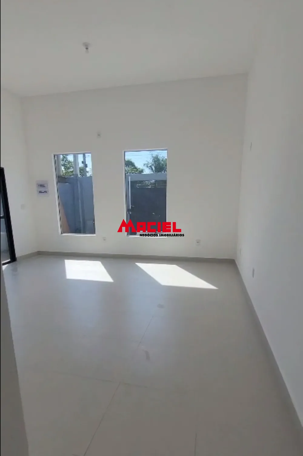 Comprar Casa / Padr&atilde;o em Ca&ccedil;apava R$ 465.000,00 - Foto 10
