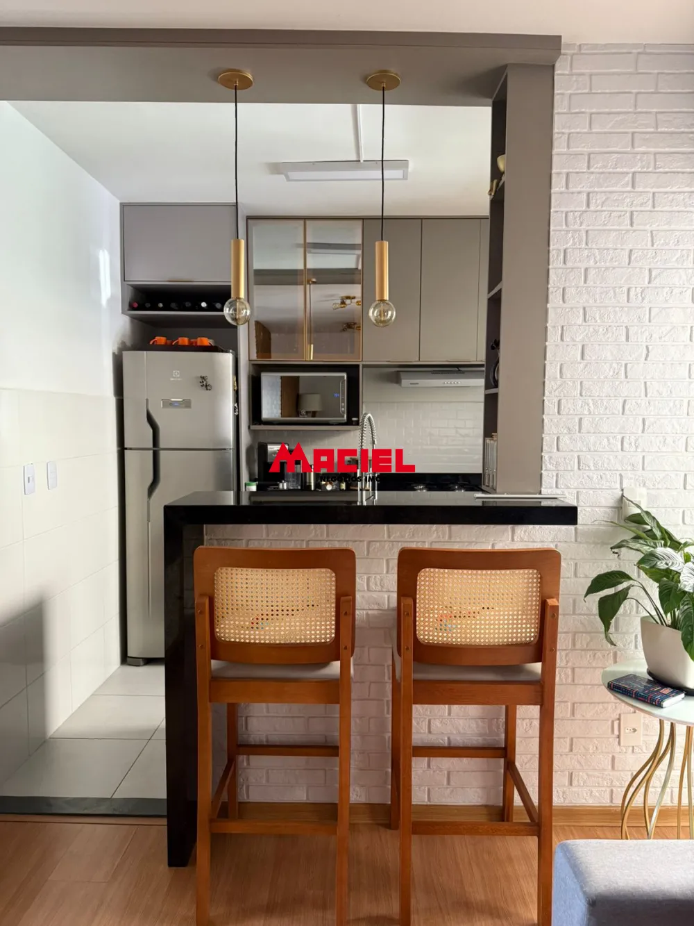 Comprar Apartamento / Padr&atilde;o em S&atilde;o Jos&eacute; dos Campos R$ 270.000,00 - Foto 4