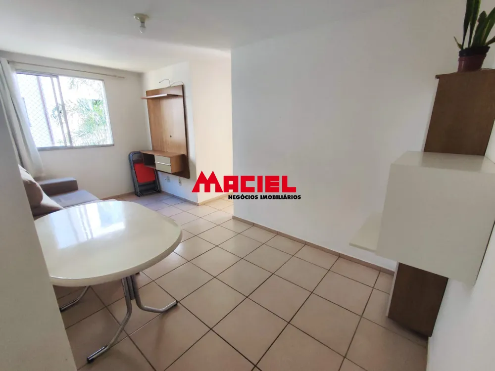 Alugar Apartamento / Padr&atilde;o em S&atilde;o Jos&eacute; dos Campos R$ 2.400,00 - Foto 3