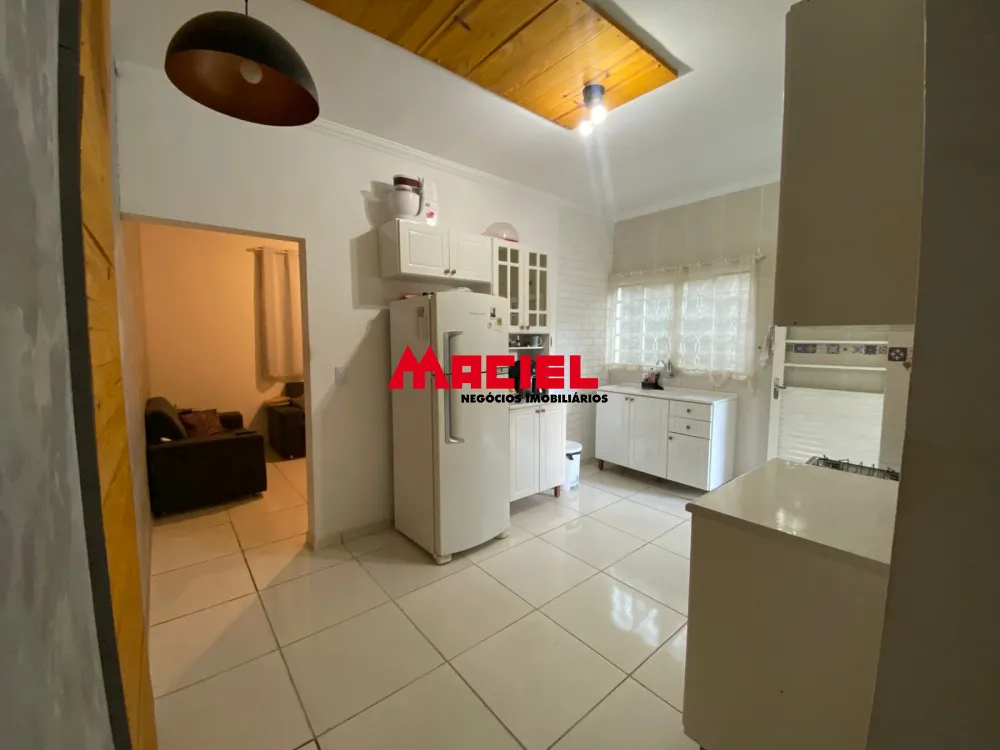 Comprar Casa / Padr&atilde;o em S&atilde;o Jos&eacute; dos Campos R$ 415.000,00 - Foto 2