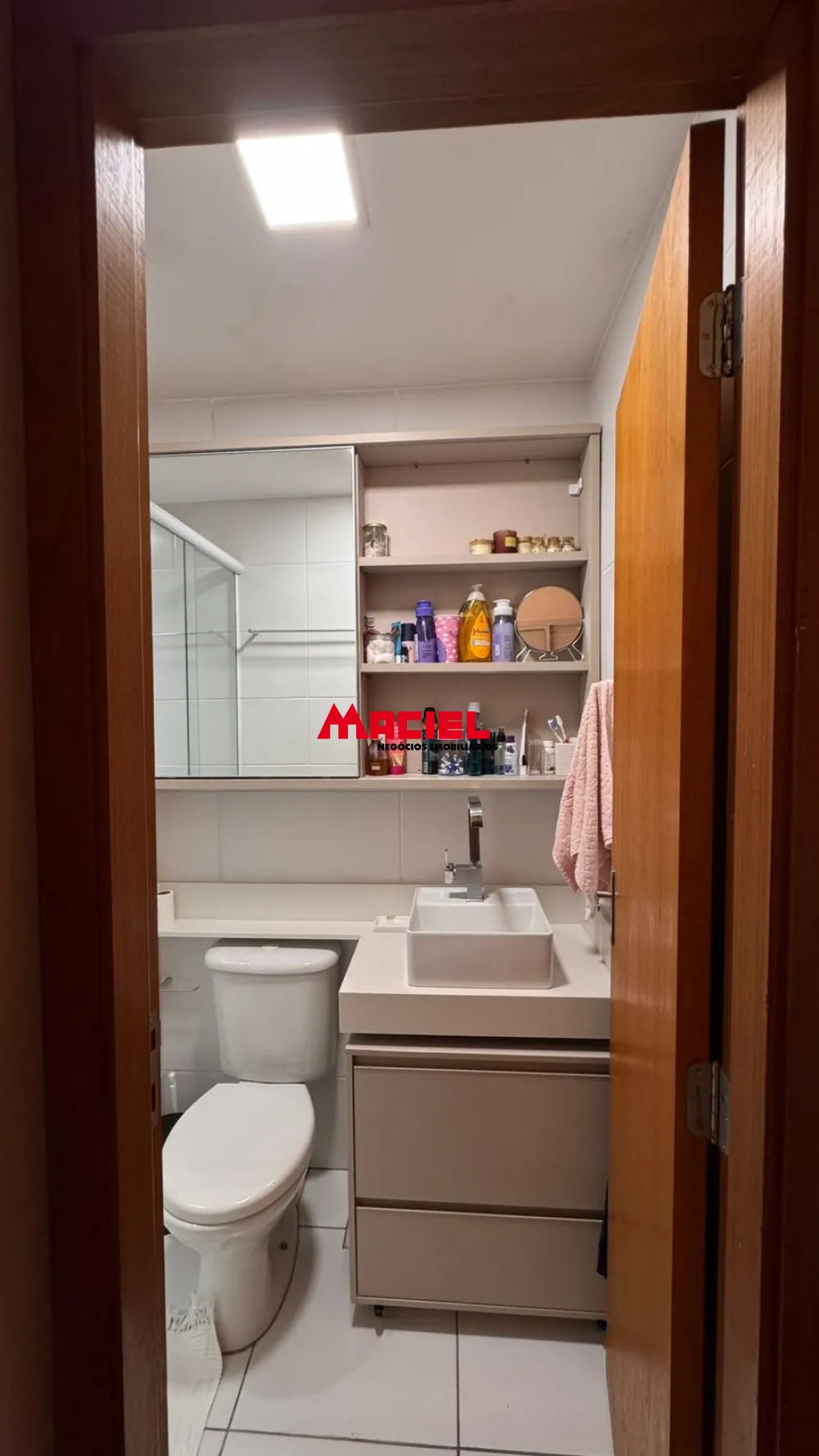 Comprar Apartamento / Padr&atilde;o em S&atilde;o Jos&eacute; dos Campos R$ 350.000,00 - Foto 11