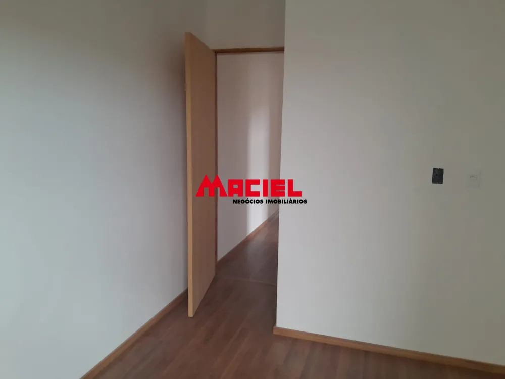 Comprar Casa / Padr&atilde;o em S&atilde;o Jos&eacute; dos Campos R$ 400.000,00 - Foto 5