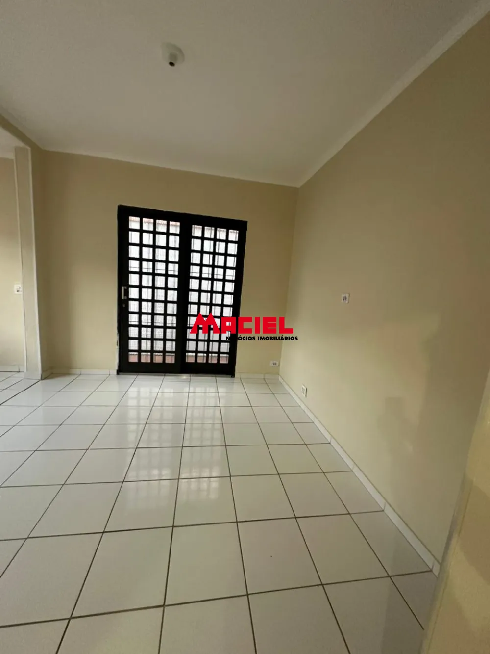 Comprar Casa / Padr&atilde;o em S&atilde;o Jos&eacute; dos Campos R$ 950.000,00 - Foto 6