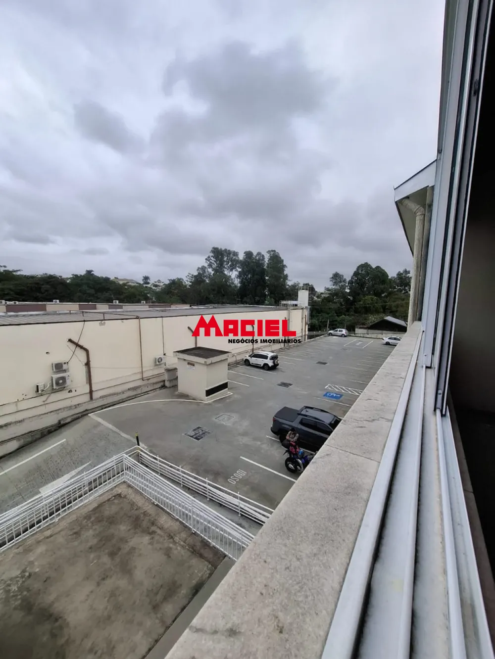 Comprar Comercial / Ponto Comercial em S&atilde;o Jos&eacute; dos Campos R$ 3.100.000,00 - Foto 4