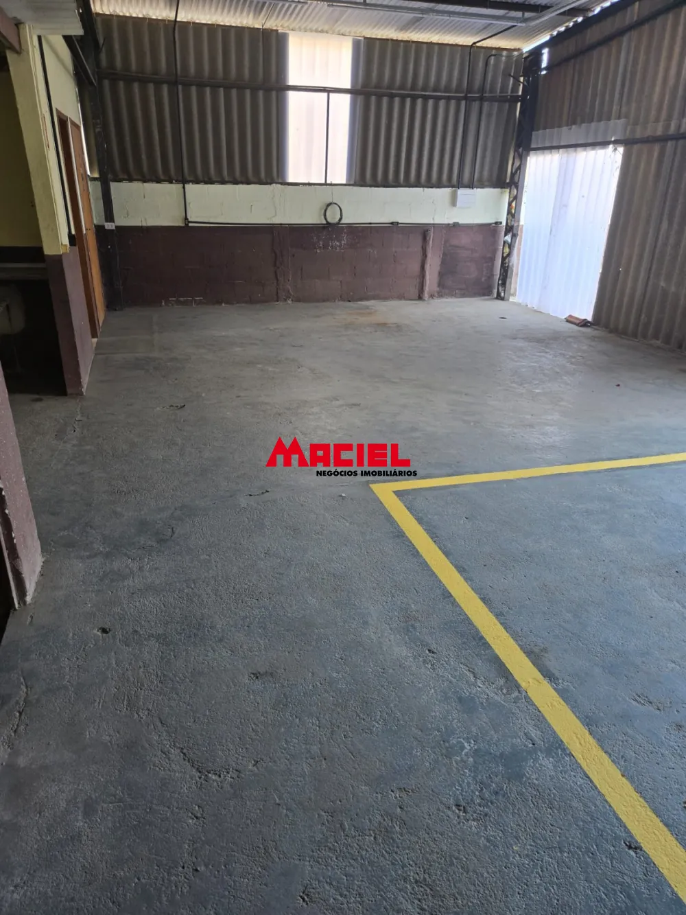 Alugar Comercial / Galp&atilde;o em S&atilde;o Jos&eacute; dos Campos R$ 3.000,00 - Foto 5