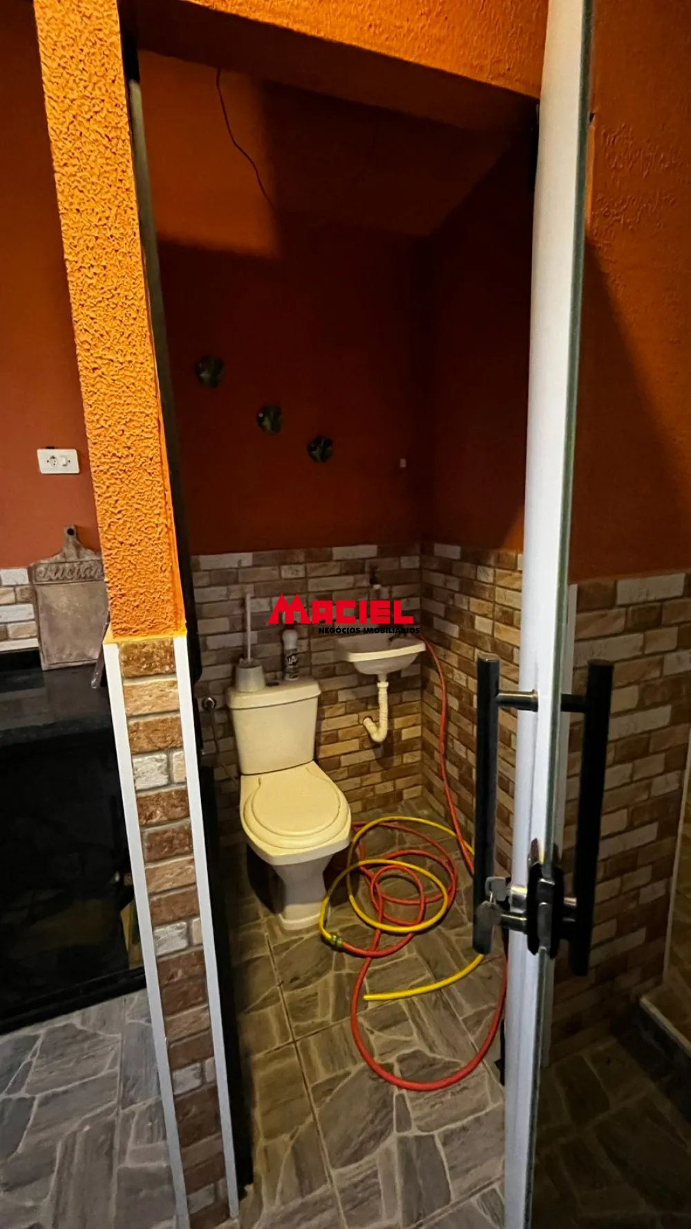 Comprar Casa / Sobrado em S&atilde;o Jos&eacute; dos Campos R$ 450.000,00 - Foto 10