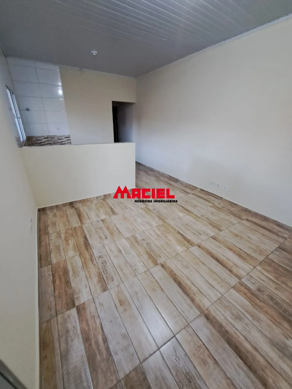 Comprar Casa / Sobrado em S&atilde;o Jos&eacute; dos Campos R$ 320.000,00 - Foto 3