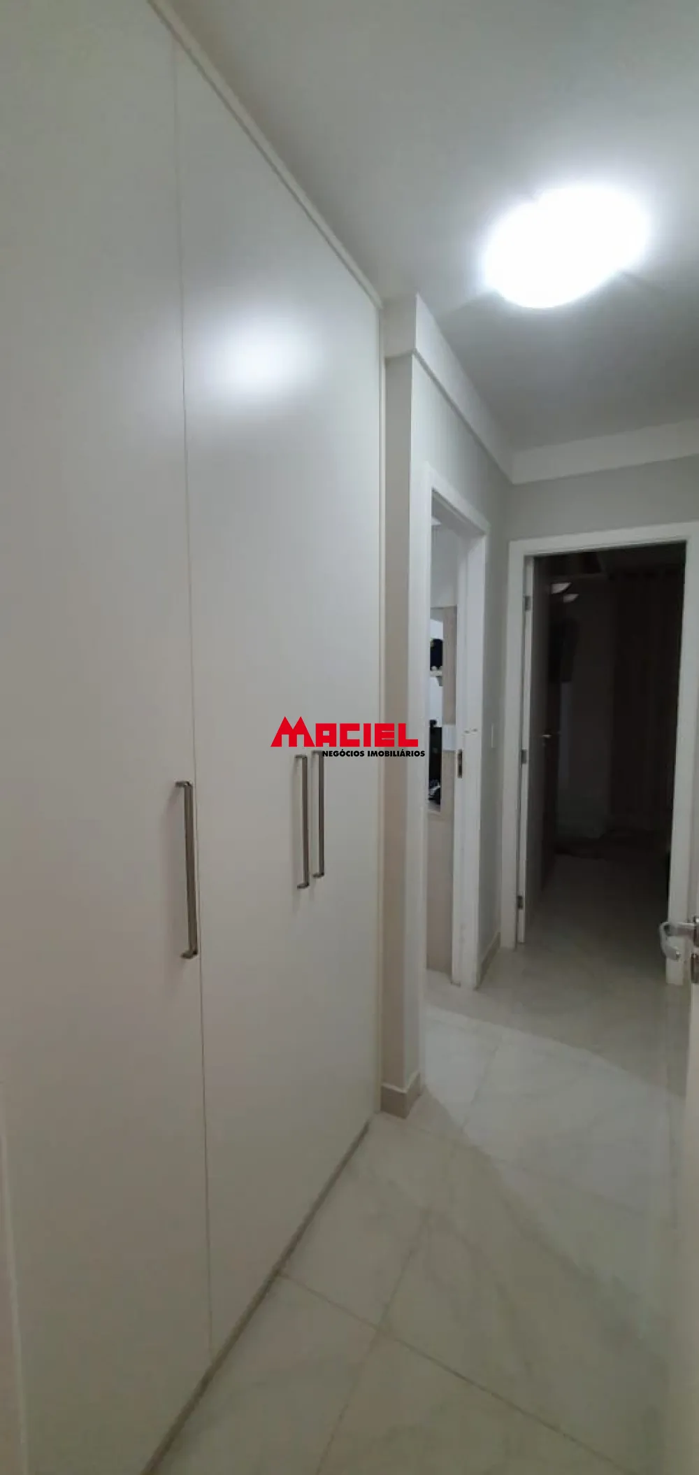 Comprar Apartamento / Padr&atilde;o em S&atilde;o Jos&eacute; dos Campos R$ 950.000,00 - Foto 12