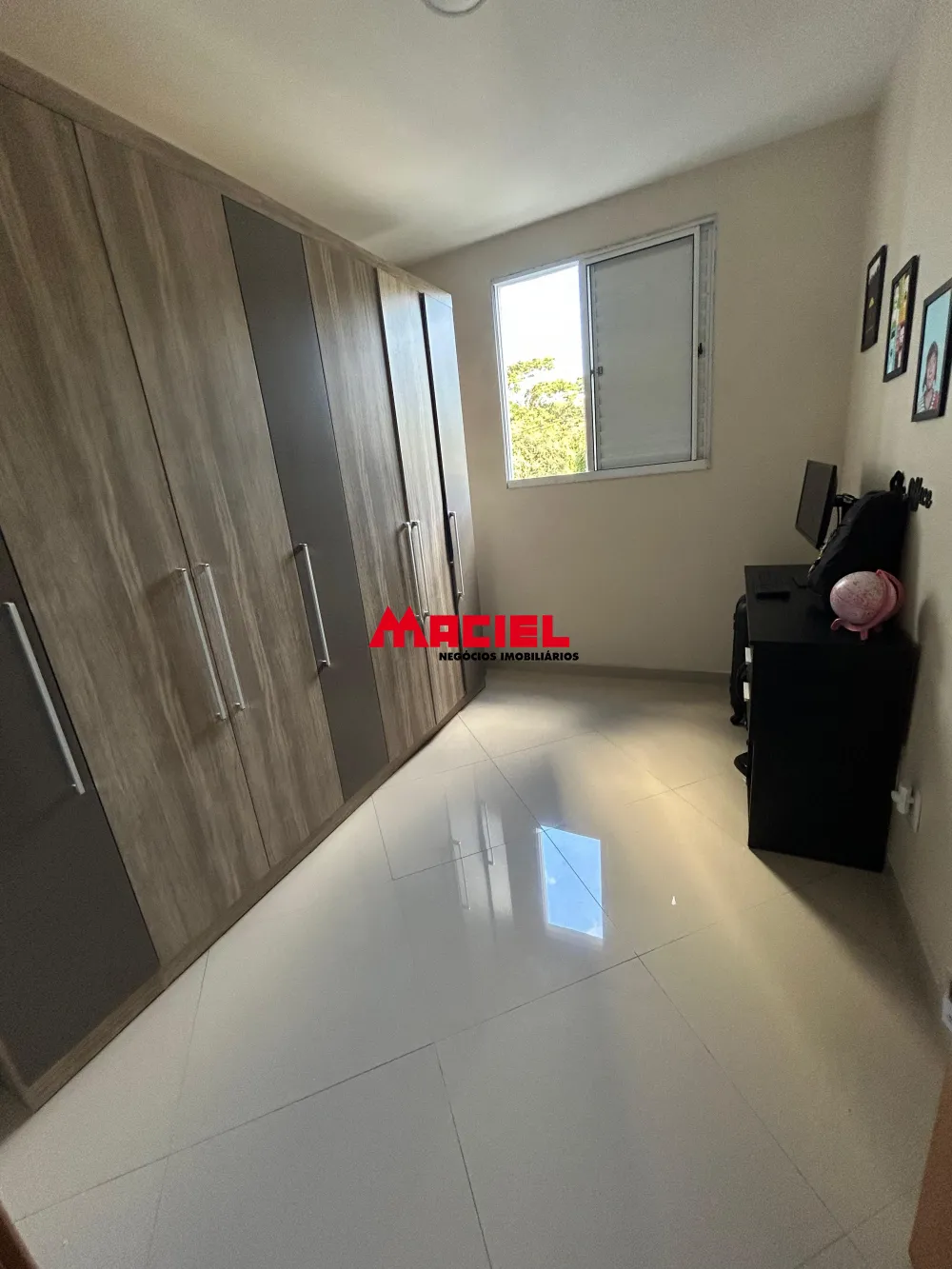 Alugar Apartamento / Padr&atilde;o em S&atilde;o Jos&eacute; dos Campos R$ 1.700,00 - Foto 12