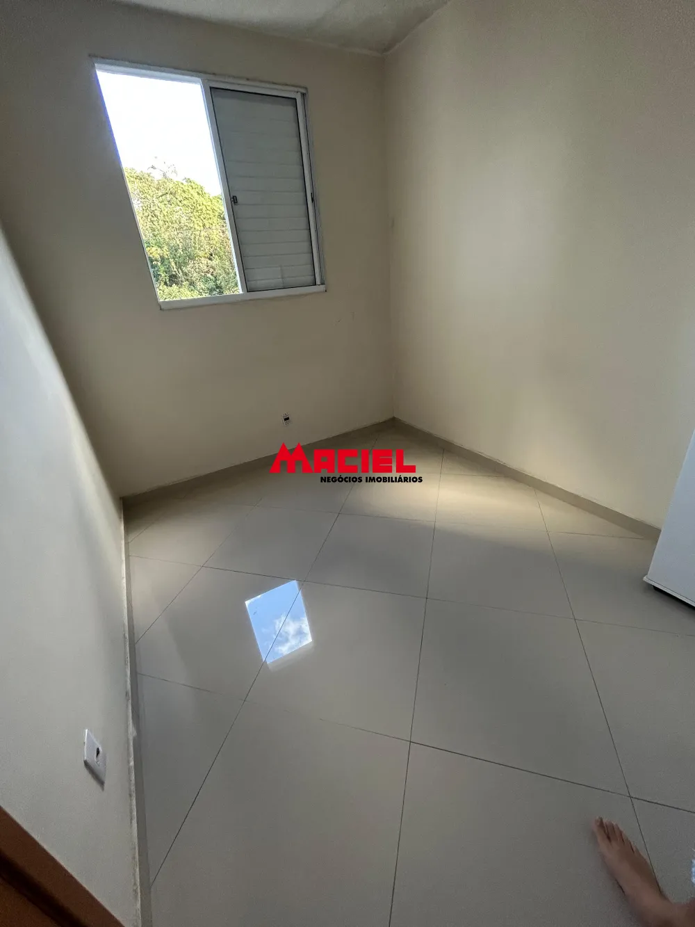 Alugar Apartamento / Padr&atilde;o em S&atilde;o Jos&eacute; dos Campos R$ 1.700,00 - Foto 15