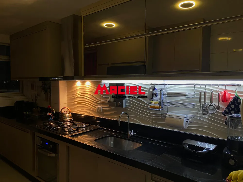 Comprar Apartamento / Padr&atilde;o em S&atilde;o Jos&eacute; dos Campos R$ 640.000,00 - Foto 9