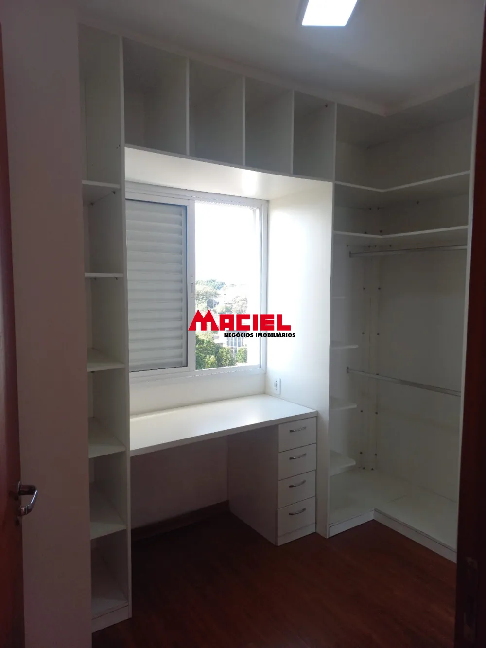 Comprar Apartamento / Padr&atilde;o em S&atilde;o Jos&eacute; dos Campos R$ 550.000,00 - Foto 12