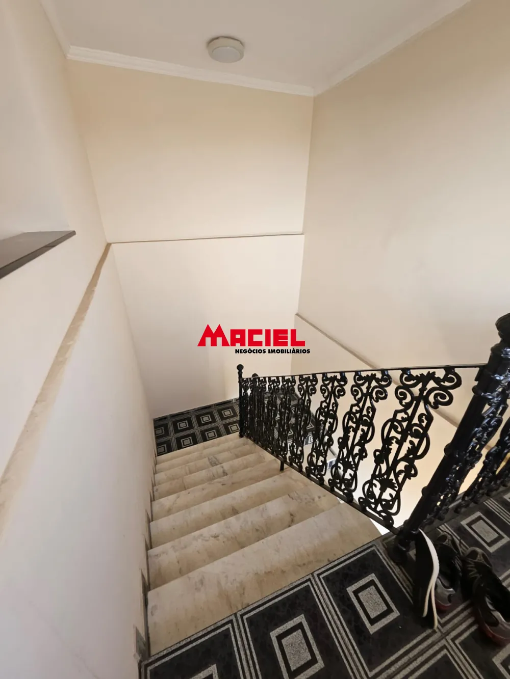 Alugar Casa / Sobrado em S&atilde;o Jos&eacute; dos Campos R$ 2.800,00 - Foto 11