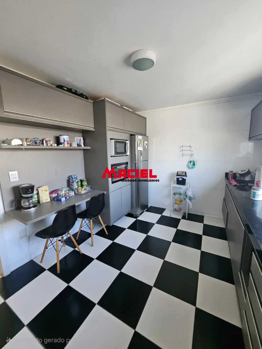 Alugar Casa / Sobrado em S&atilde;o Jos&eacute; dos Campos R$ 3.500,00 - Foto 6