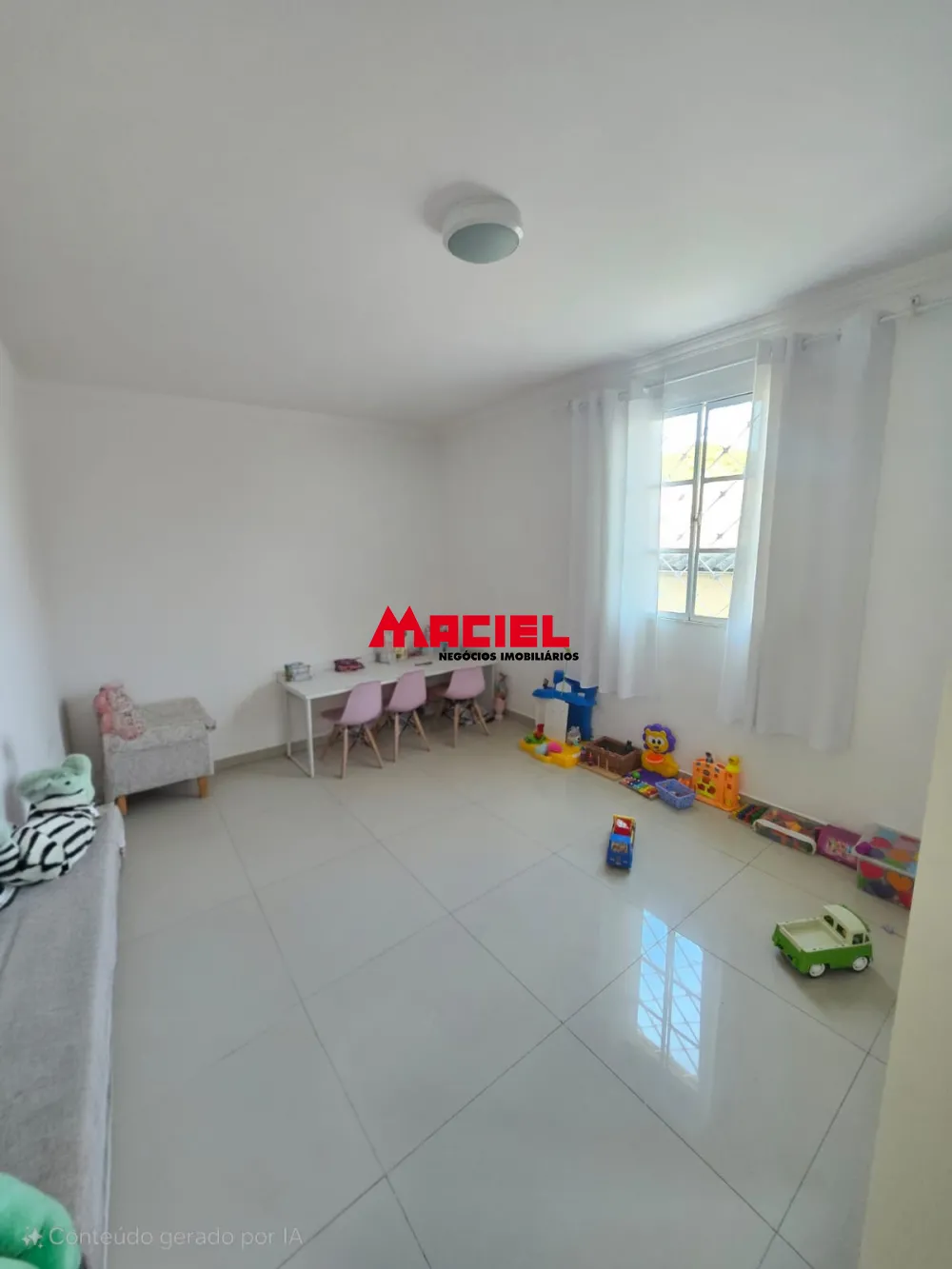 Alugar Casa / Sobrado em S&atilde;o Jos&eacute; dos Campos R$ 3.500,00 - Foto 12