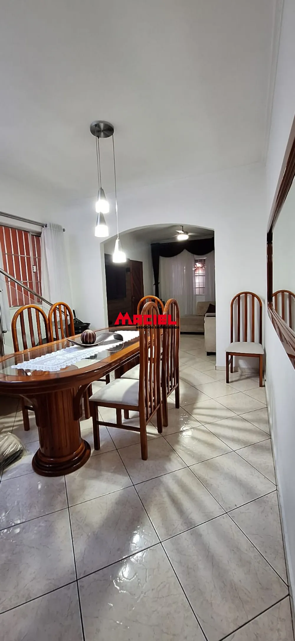 Alugar Casa / Sobrado em S&atilde;o Jos&eacute; dos Campos R$ 3.000,00 - Foto 5