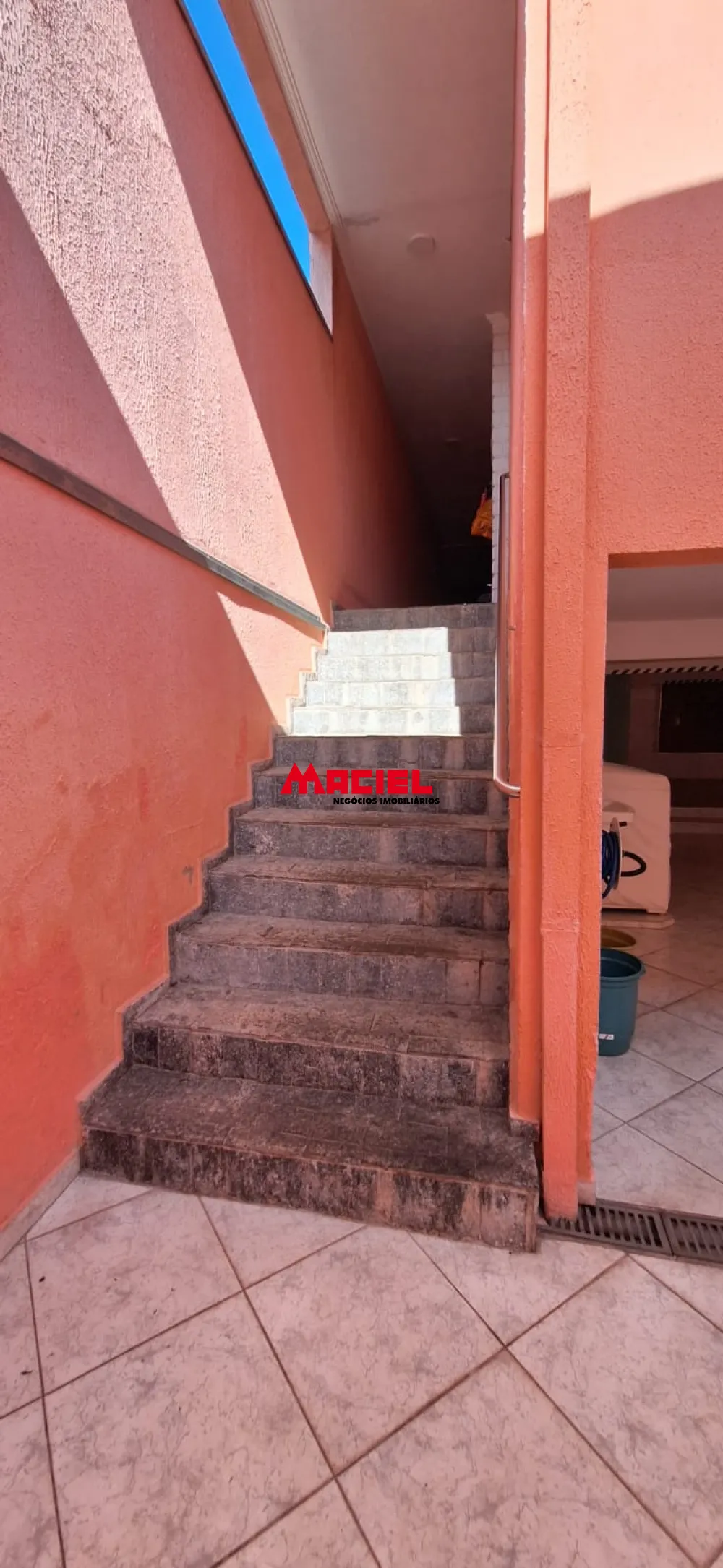 Alugar Casa / Sobrado em S&atilde;o Jos&eacute; dos Campos R$ 3.000,00 - Foto 31