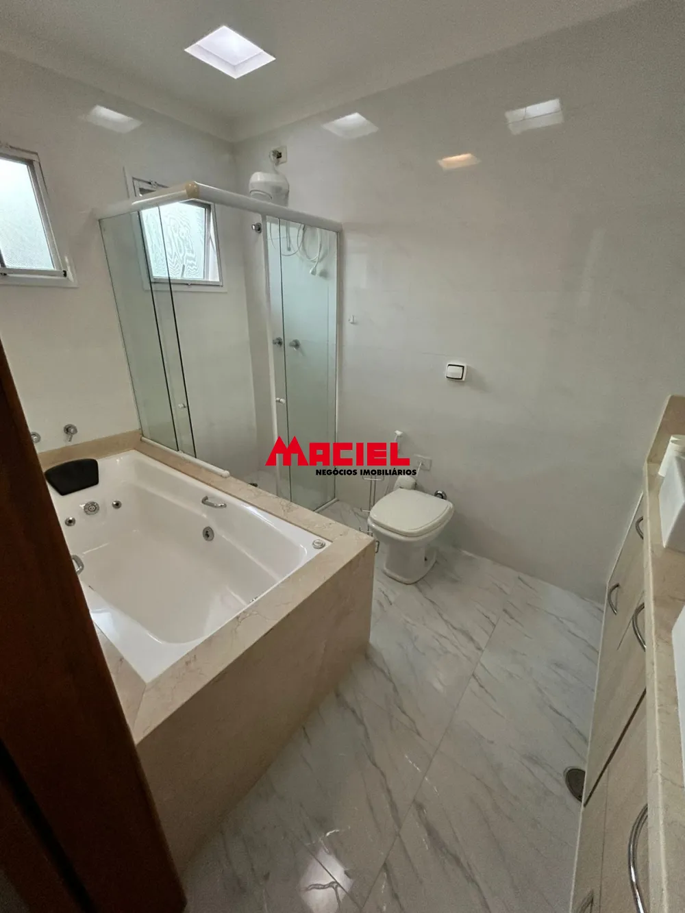 Comprar Casa / Condom&iacute;nio em S&atilde;o Jos&eacute; dos Campos R$ 4.100.000,00 - Foto 13